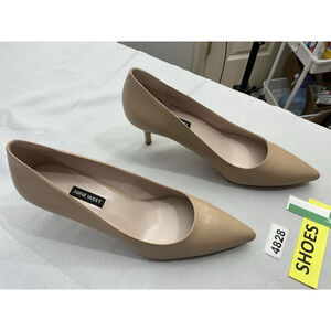 Nine West Women's Nude Pointed-Toe Leather Pumps